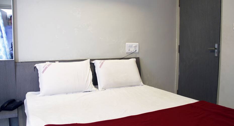 Hotel Lakshmi Grand, Visakhapatnam 4